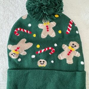 New Beanie Light Up Christmas Hat, LED Christmas Unisex Knitted Beanie.